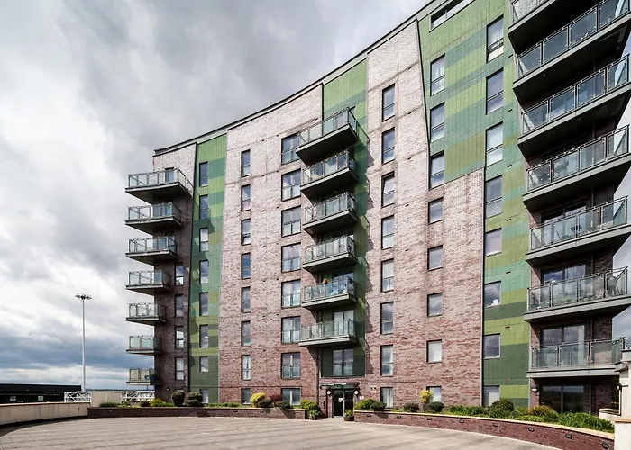 Апартаменти Exclusive - Free Parking -wifi Netflix- Juliet Balcony -fully Equipped For Extended